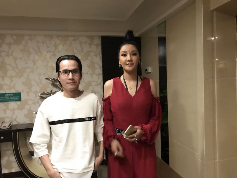 吴颖与旺姆